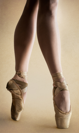 Ballerina Dancer En Pointe